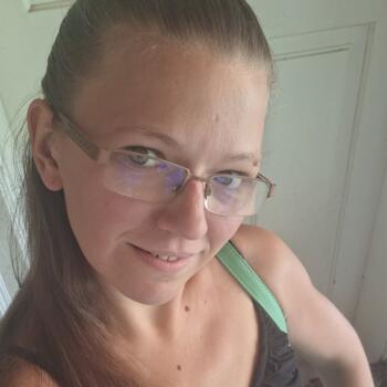 Babysitter in Erdőkürt: Tímea