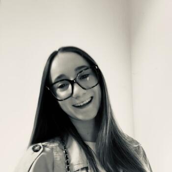 Babysitter in Liffré: Zoe