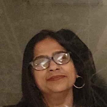 सिकंदराबाद में बेबीसिटर: Resh