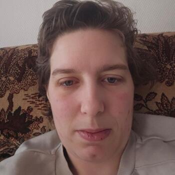 Baby-sitter in Bourges: Jennifer