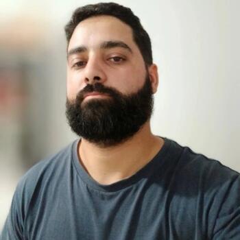 Emprego de babá em Nova Friburgo: emprego de babá Eduardo