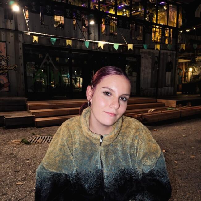 Babysitter in Traunstein: Jana