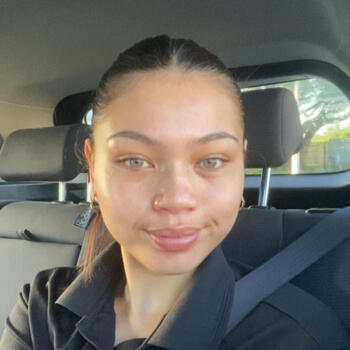 Babysitter in Auckland: Tiare