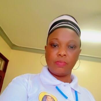 Babysitter in Nairobi: Caroline
