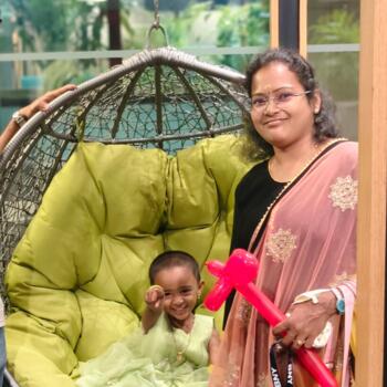 Babysitter Chennai: Nila