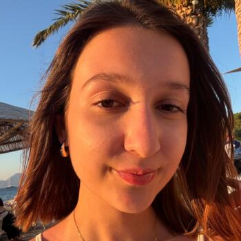 Babysitter in Kos: Maria