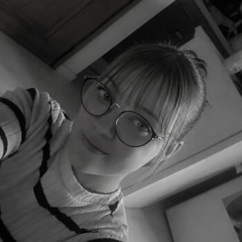 Babysitter in La Roche-en-Ardenne: Morgane