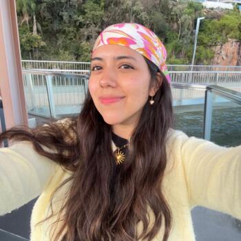Babysitter in Brisbane: Claudia Cristina
