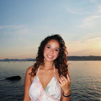 Babysitter in Antibes: Douae