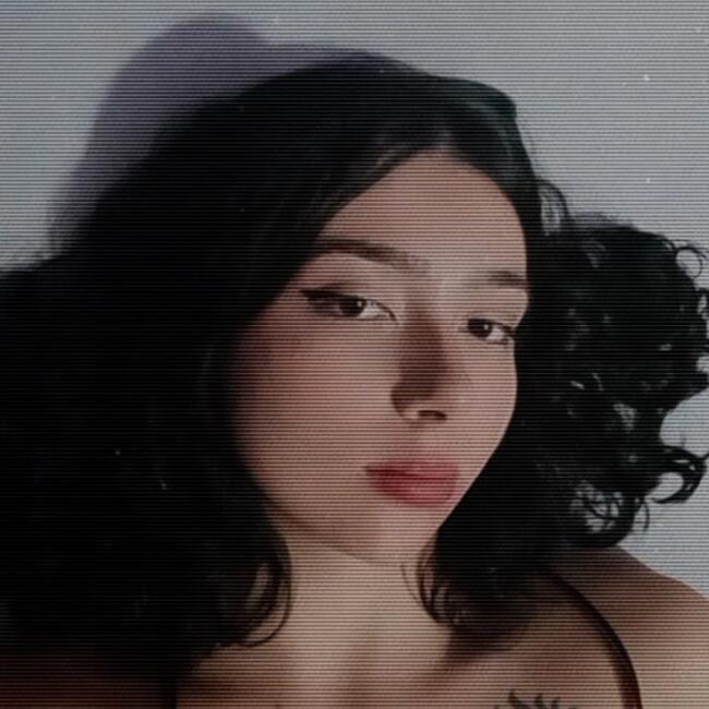 Babá em Canoas: Caroline