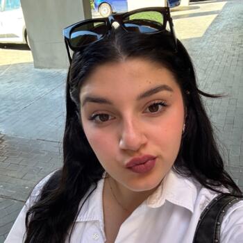 Babysitter in Naples: Arianna