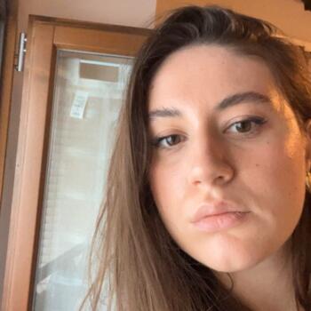 Babysitter in Arezzo: Giulia