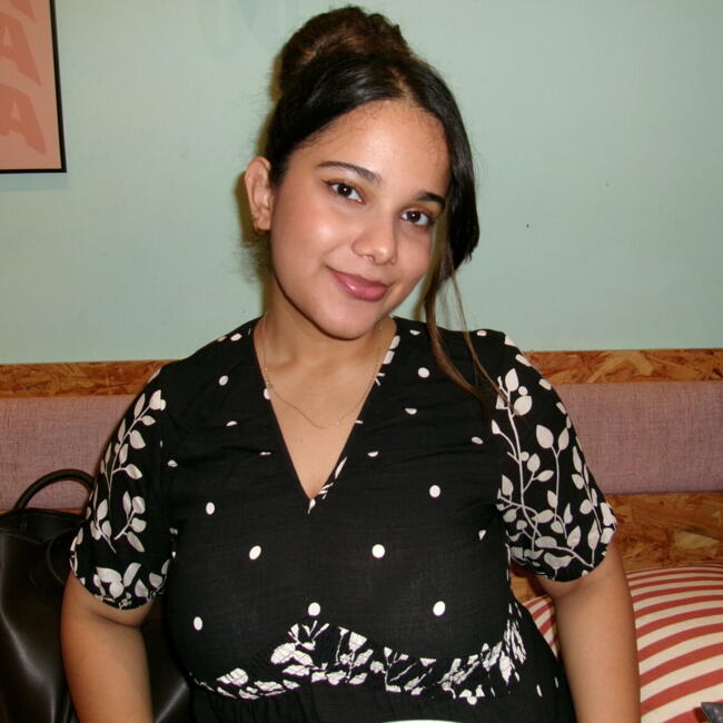 位于Singapore Island的临时保姆: Ruqaiya