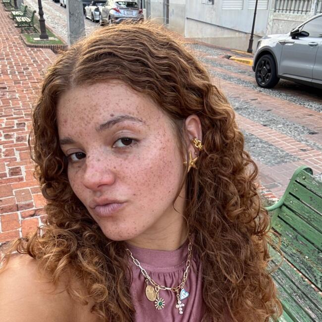 Babysitting job in Mayagüez: Daniela