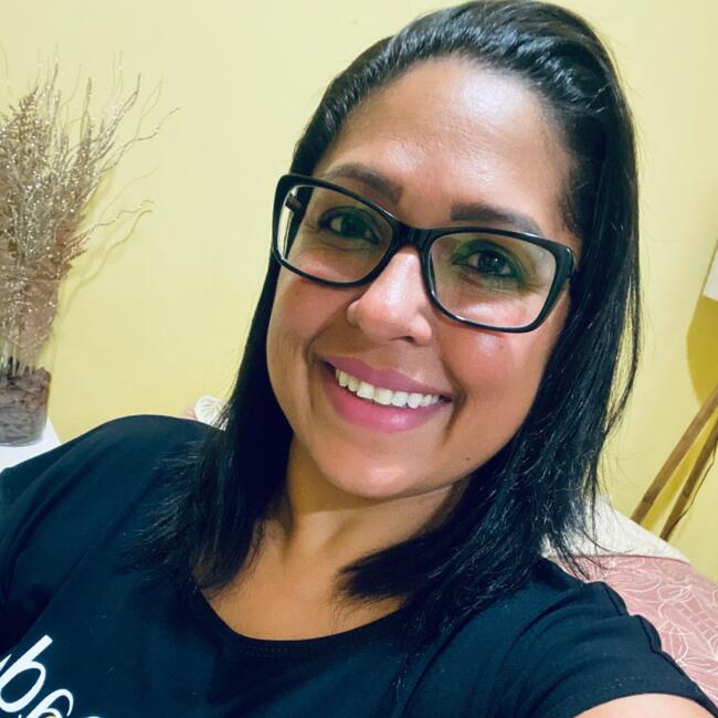 Babysitter in Rio das Ostras: Vanelle Oliveira