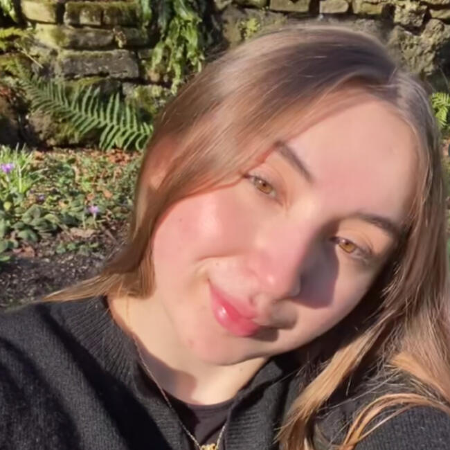 Babysitter in Leicester: Amber