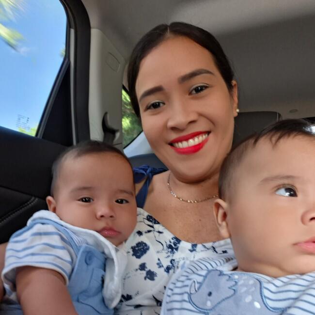 Trabajo para niñera en Panamá: Kathya