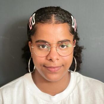 Babysitter em Porto: Nadeny