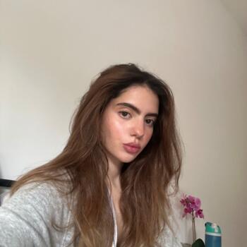 Babysitter Rome: Jasmim