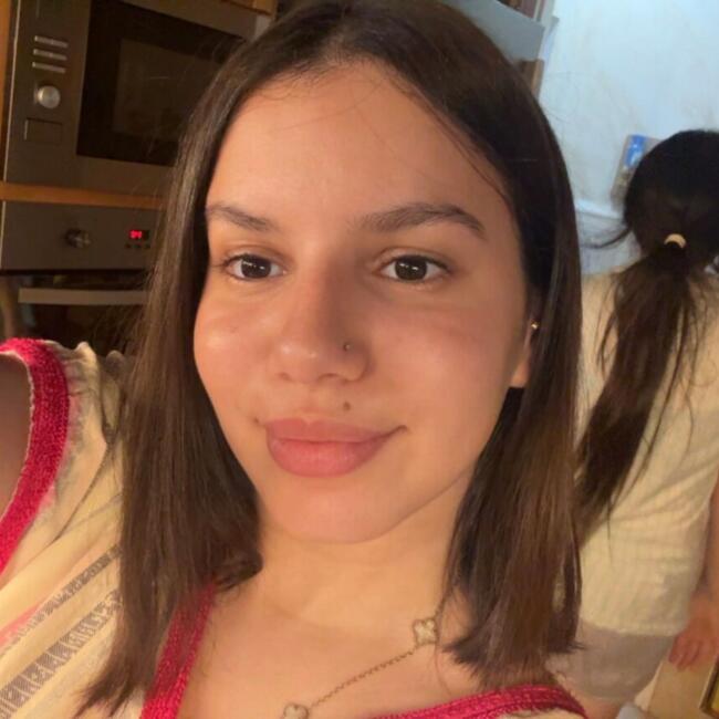 Baby-sitter à Montpellier: Amira