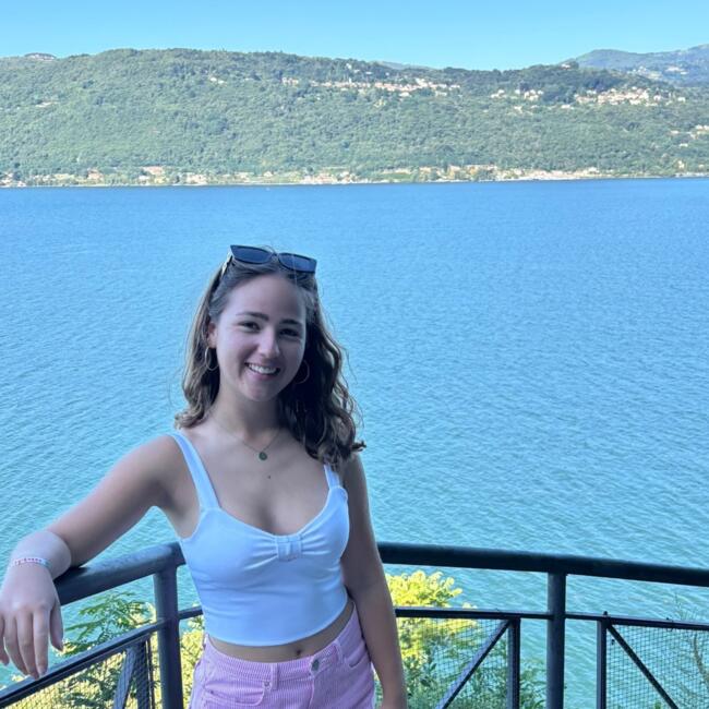 Babysitter in Stuckange: Pénélope