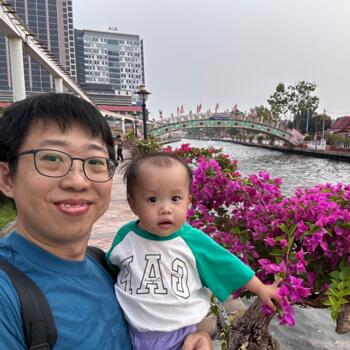 Babysitting job in Singapore Island: Han Yen