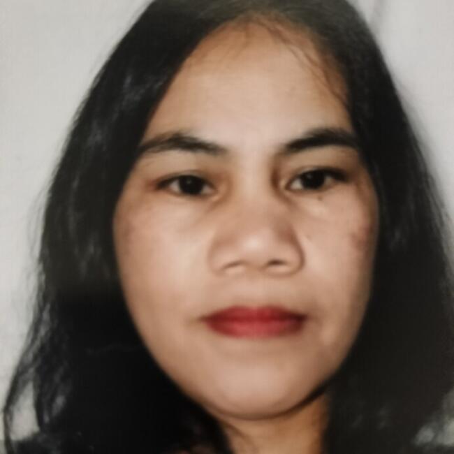 多摩 のベビーシッター: Basilia