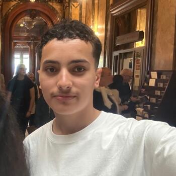 Babysitter in Orléans: Yanice