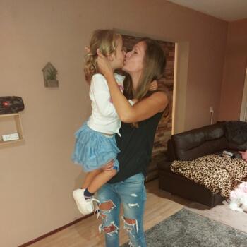 Babysitting job in Eindhoven: babysitting job Hadriana