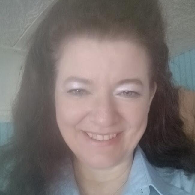 Bébiszitter Szentendre területén: Zsóka