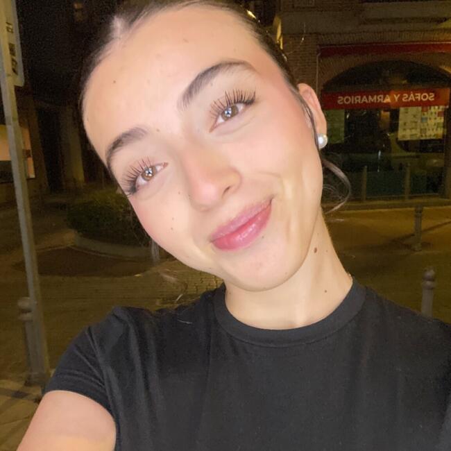 Babysitter in Torrejón de Ardoz: Jasmin