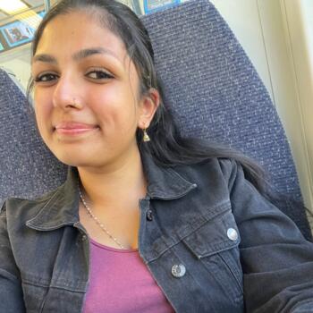 Babysitter in South Croydon: Amisha