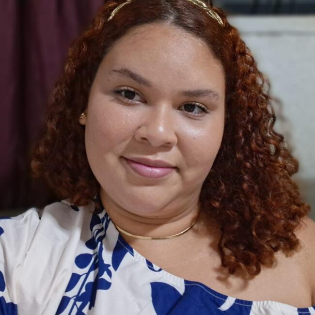 Babysitter in Uberlândia: Kamilla
