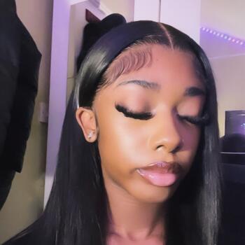 Babysitter in London: Lashaya