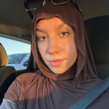 Babysitter New York: Aisha