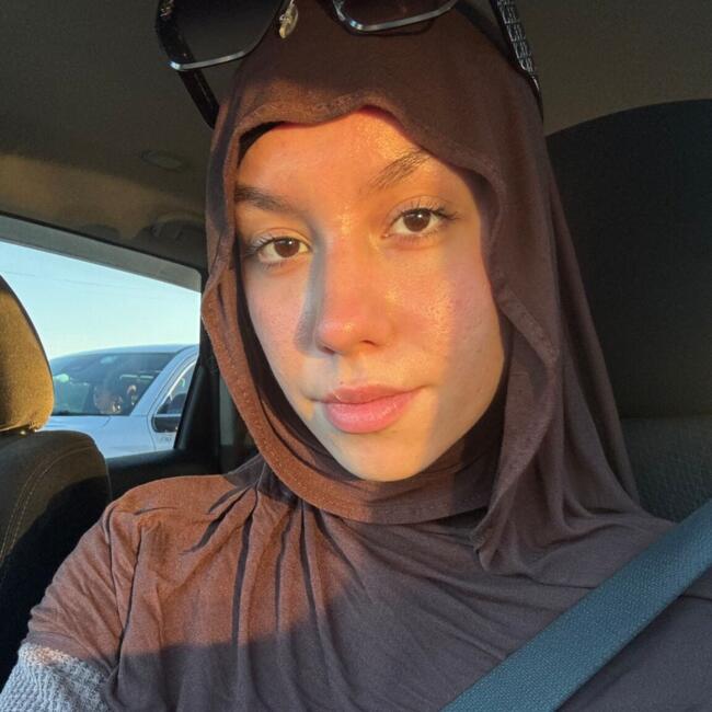 Babysitter in New York: Aisha