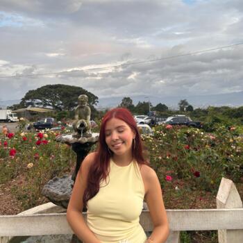 Niñera en Alajuela: Emma
