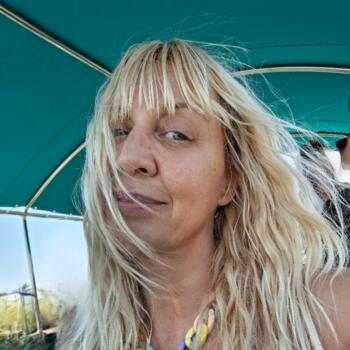 Babysitter στην περιοχή Βάρη: Katerina