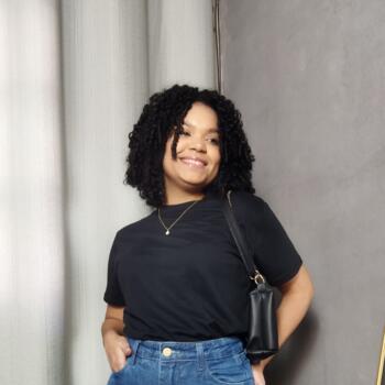 Babysitter in Serra: Phamella