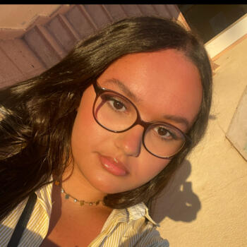 Baby-sitter in Saint-Étienne: Rosa