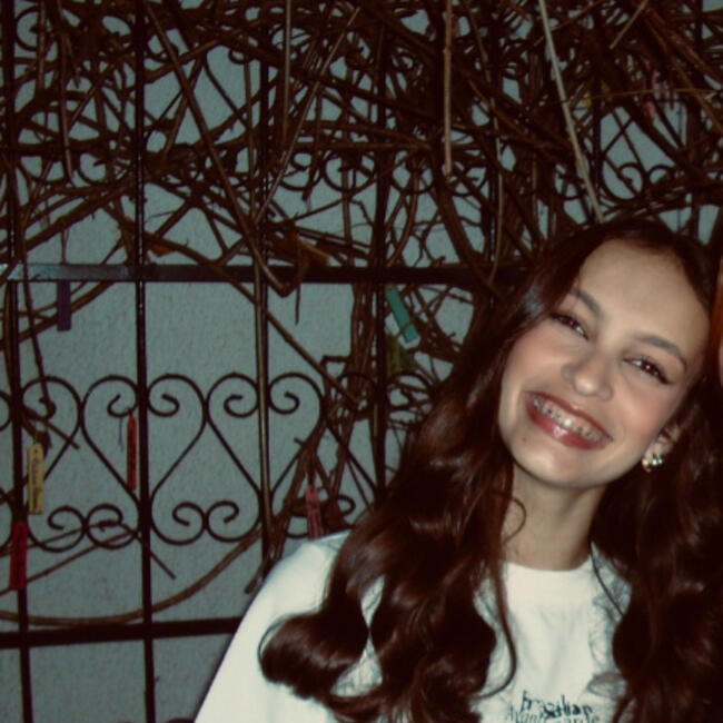 Babysitter in Maringá: Maria Luisa