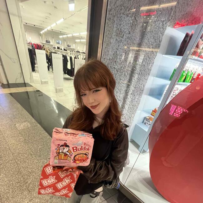 Opiekunka do dziecka w Warszawa: Emilia