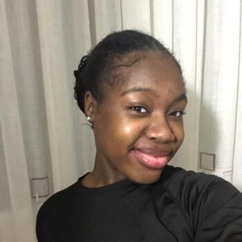 Niñera Madrid: María