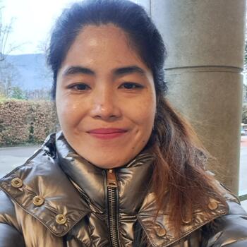 Tata a Ginevra: Charity