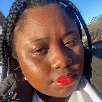 Babysitter Glasgow: Monica