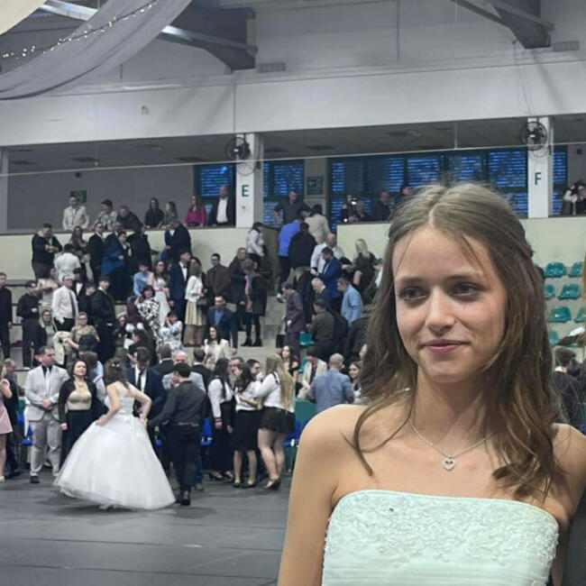 Bébiszitter Monoszló területén: Lili