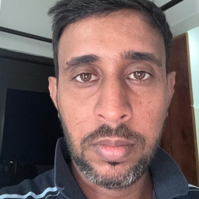 Babysitting job in Sri Jayewardenepura Kotte: James jeremiah