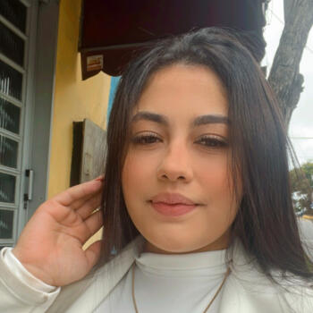 Babysitter in Bragança Paulista: Raphaela