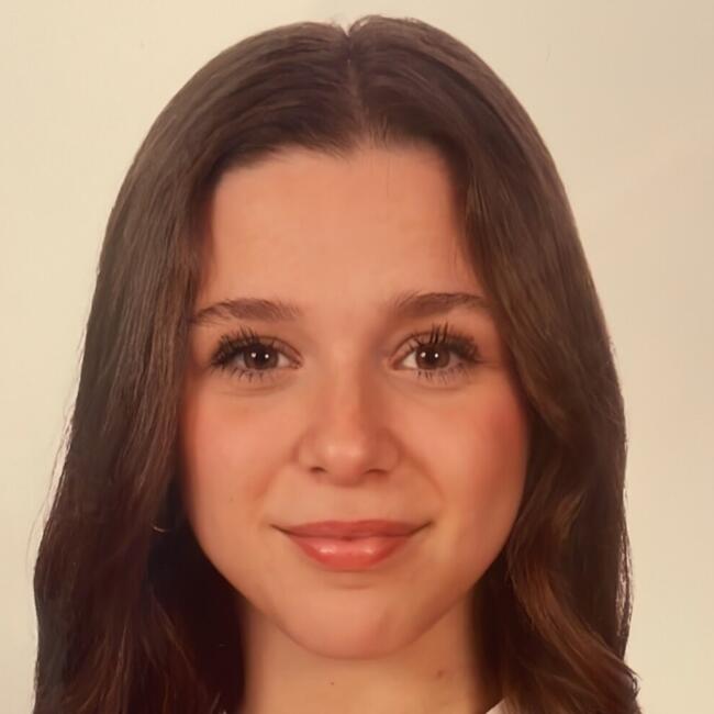 Babysitter in Murcia: Eva María