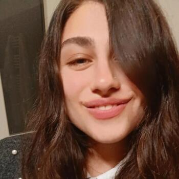 Babysitter Florence: Suzana